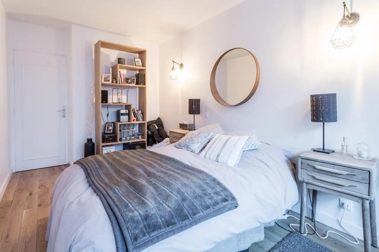 Apartment Superb Bright Near Bercy Paris