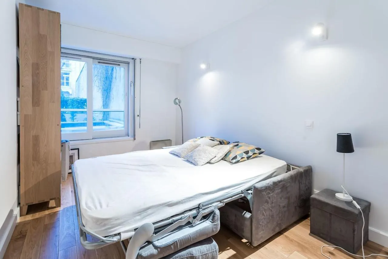 Apartament Superb Bright Near Bercy Paryż