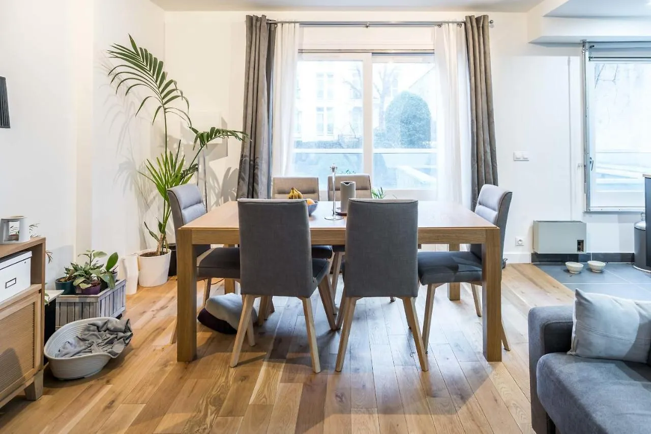 Apartament Superb Bright Near Bercy